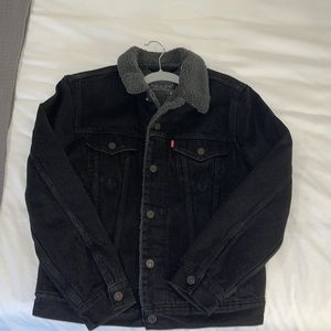 Men’s size small Levi’s Sherpa jacket